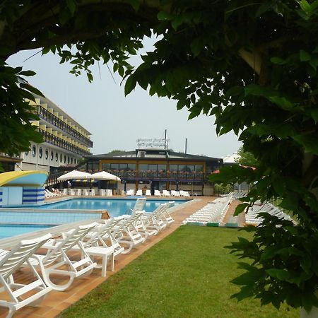 Hotel Marina Uno Lignano Sabbiadoro Eksteriør billede